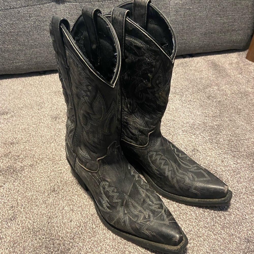 Laredo “Garret” Cowboy Boots